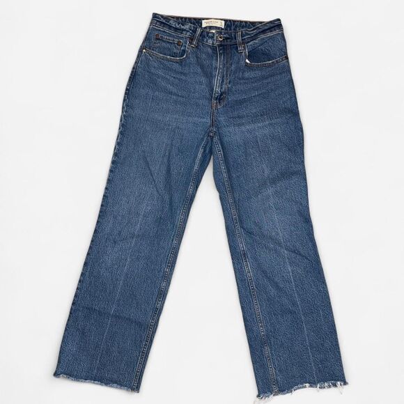Abercrombie & Fitch 90s Relaxed High-Rise Wide-Leg Medium-Wash Blue Jeans - Picture 1 of 8